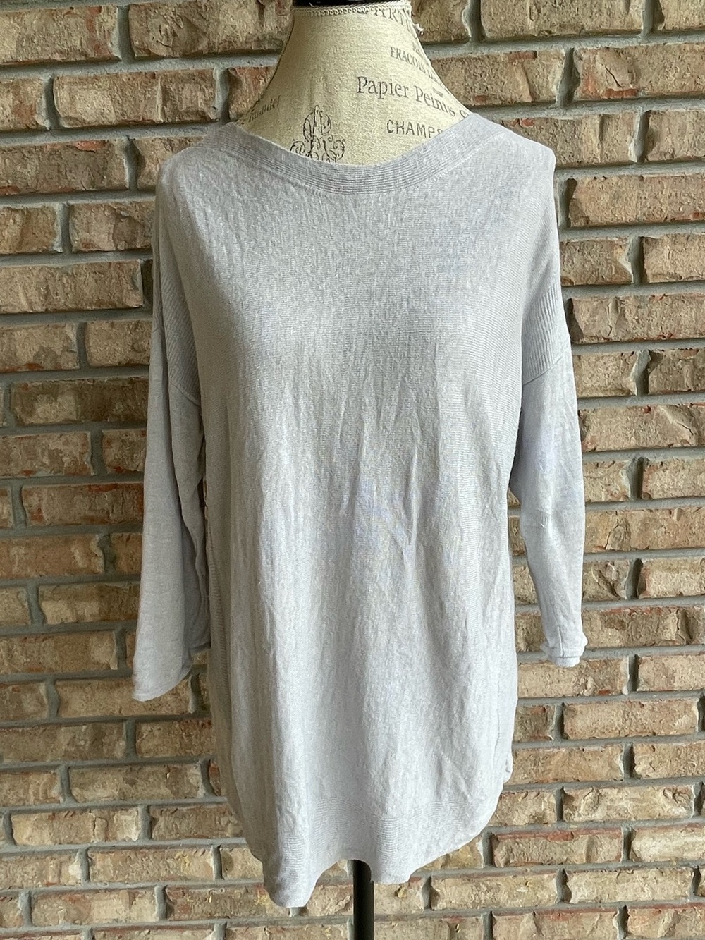 J. Jill Linen Blend Light Gray Long-Sleeve Tunic Top.
